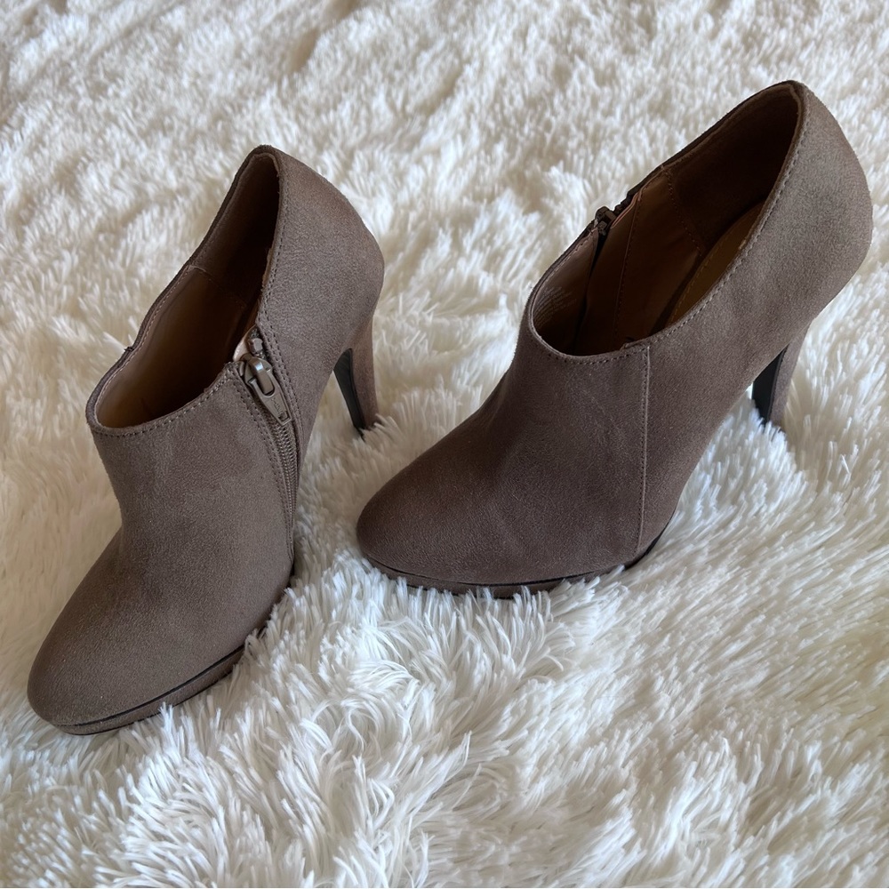 Merona Heels Size 6